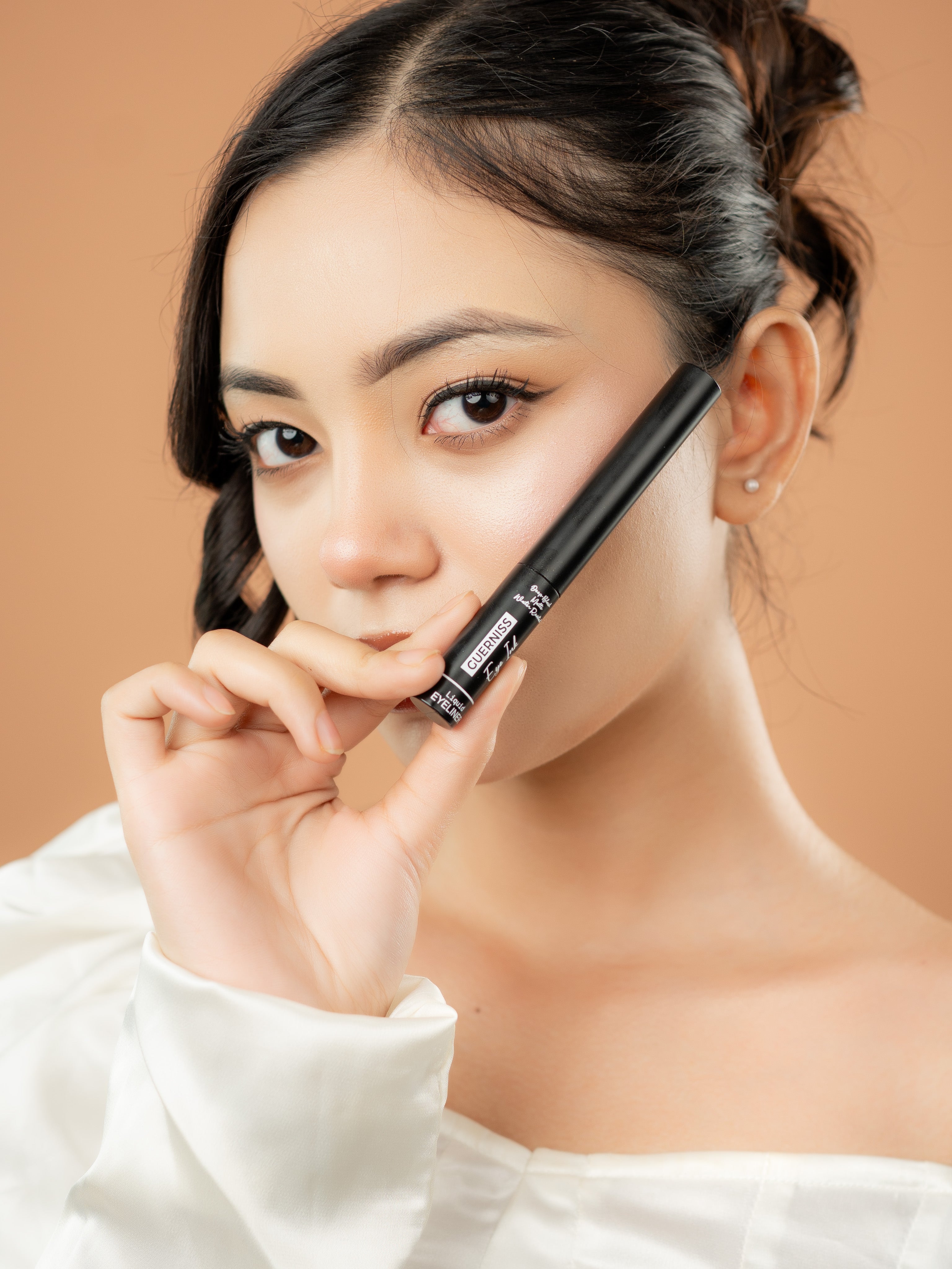 Guerniss Eyeink Liquid Eyeliner