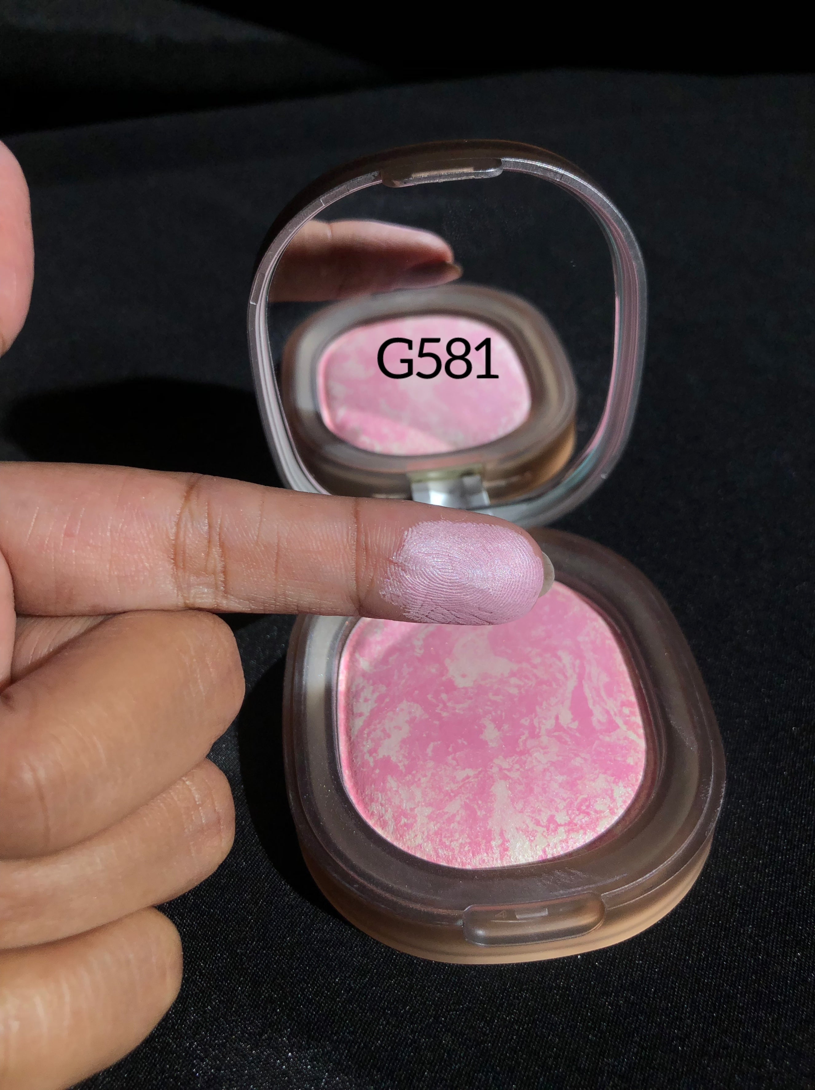 Guerniss Flower Shadow Blush